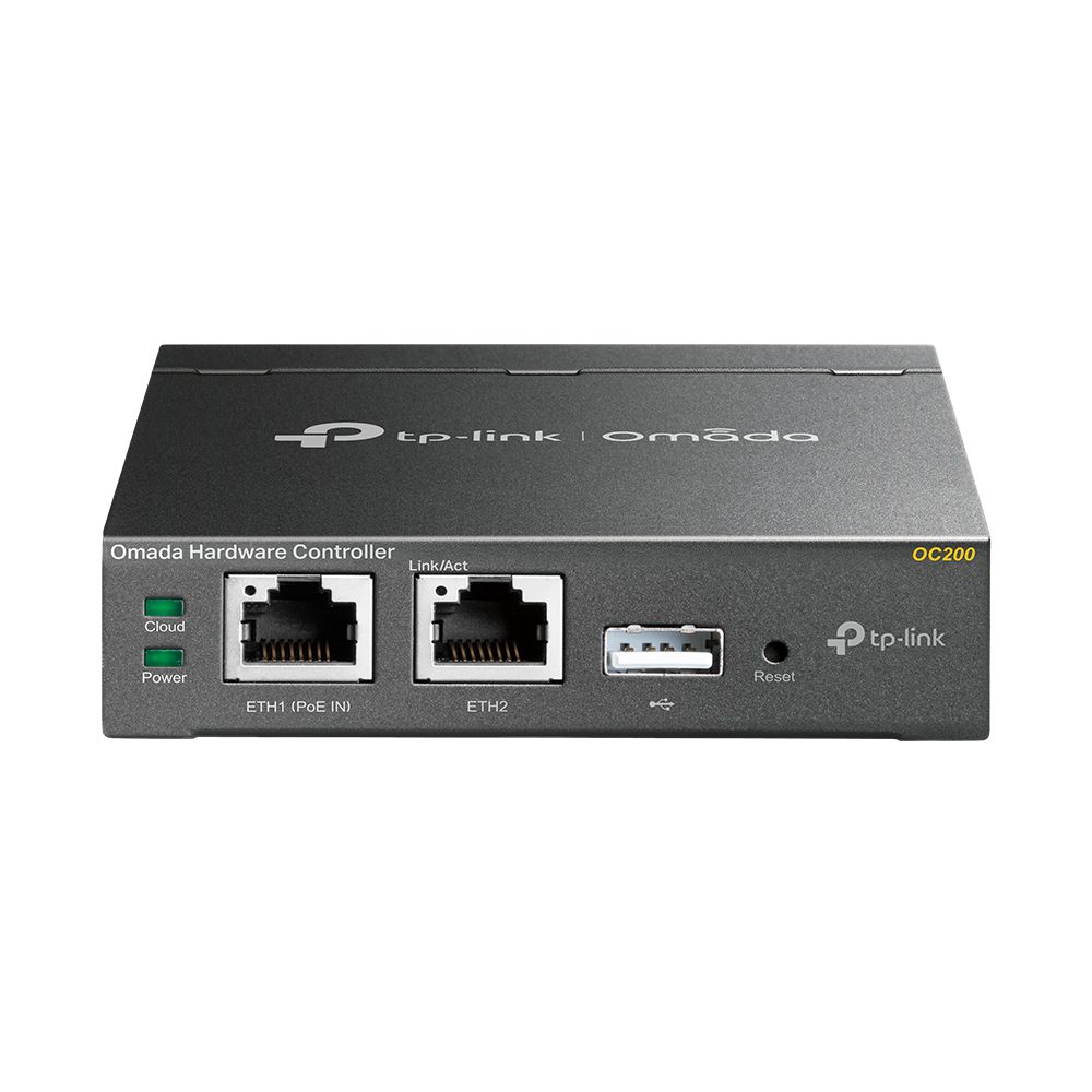 Hot swappable media converter installation