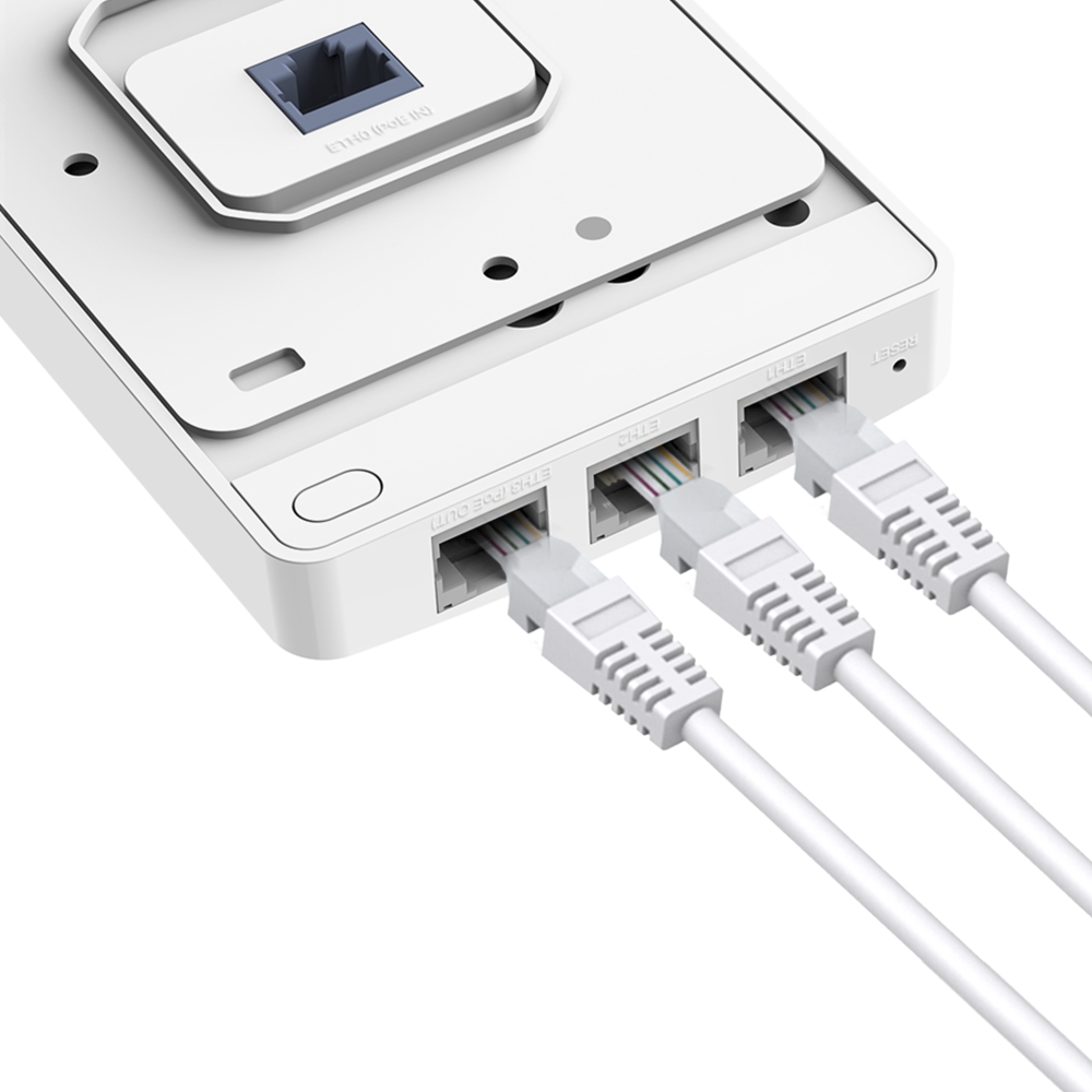 EAP615-Wall rear port layout with PoE connection