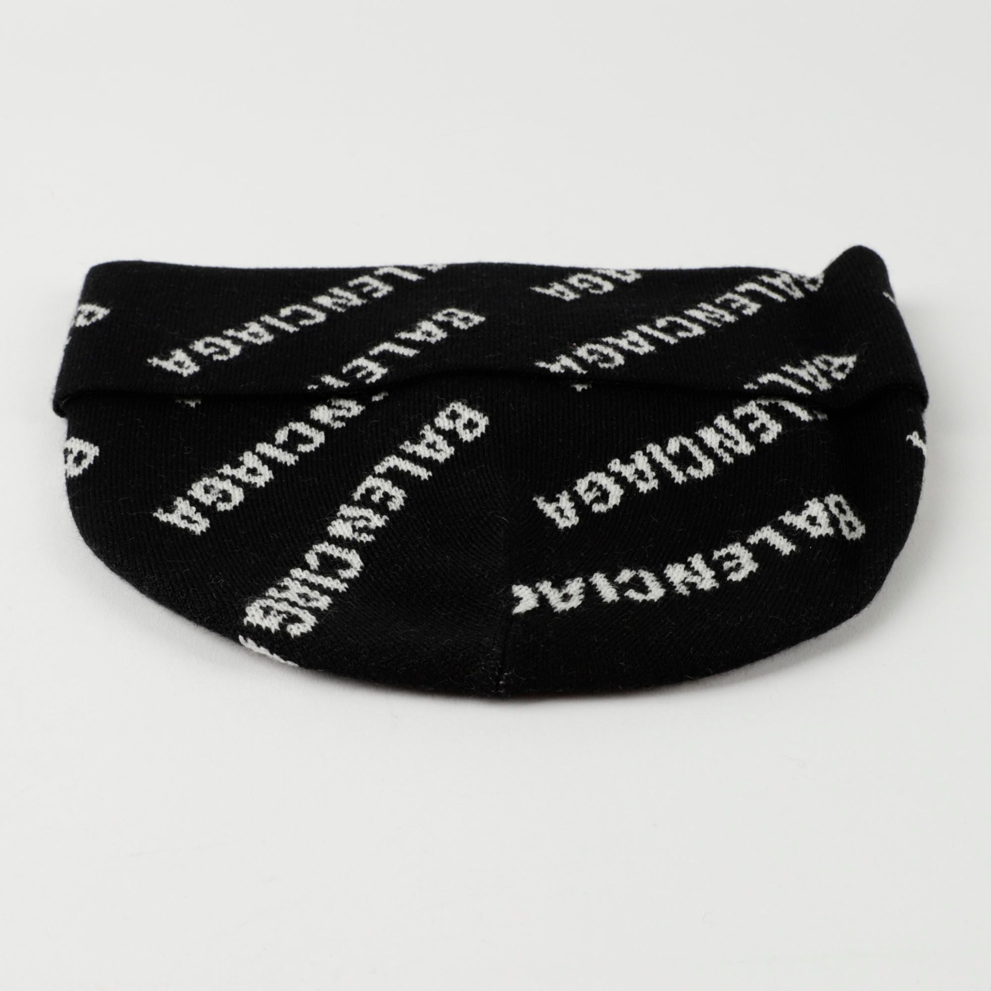 Allover Logo Beanie