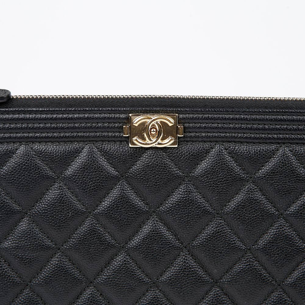 Caviar Skin Boy New Medium Clutch