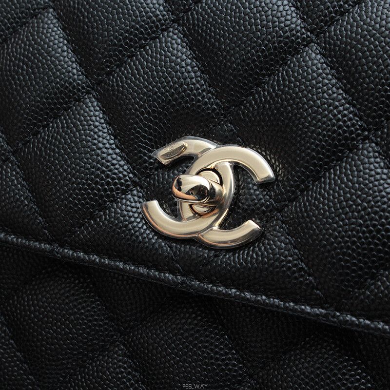 Coco Handle Medium Black Caviar Lizard Champagne Gold Interior Chip