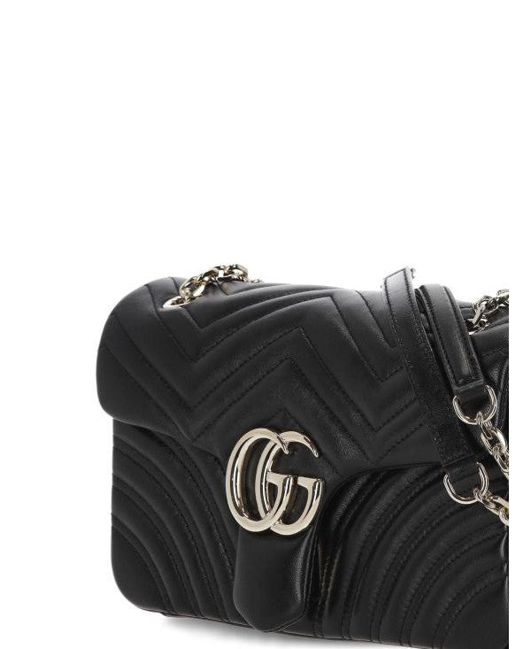 GG Marmont Medium Shoulder Bag