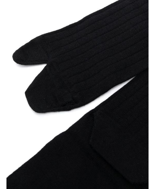 Tabi Socks