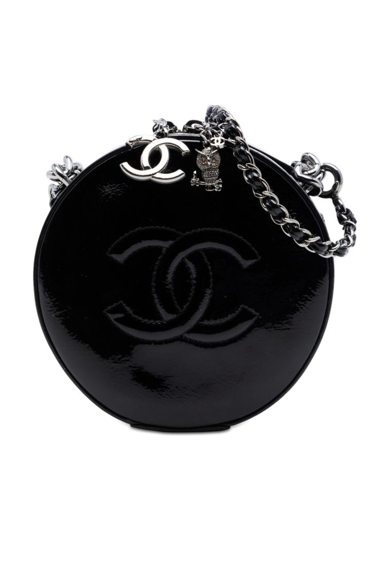 Pre-Loved Chanel Cc Patent Round As Earth Bag