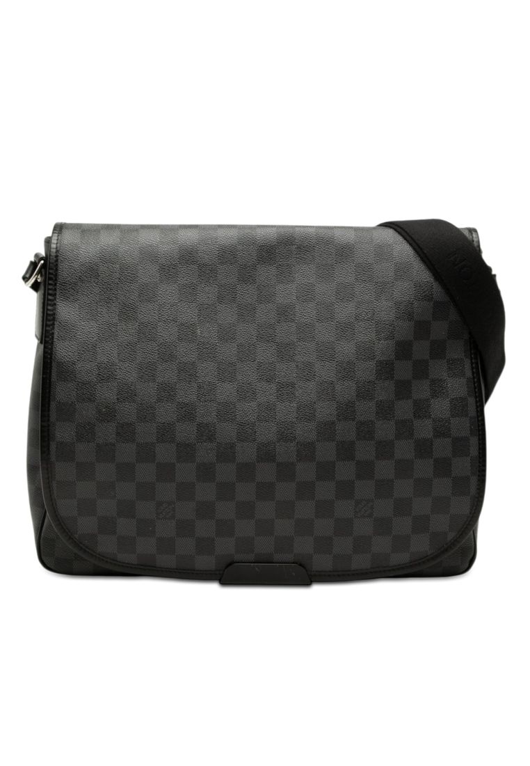 Pre-Loved Louis Vuitton Damier Graphite Daniel Gm