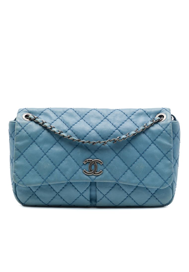 Pre-Loved Chanel Medium Quilted Calfskin Natural Beauty Split Pocket Flap