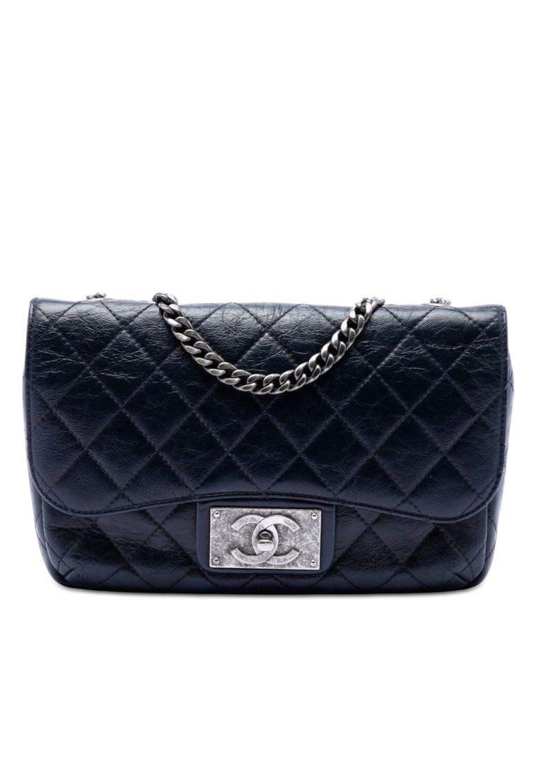 Pre-Loved Chanel Medium Quilted Glazed Calfskin Cc Plate Flap