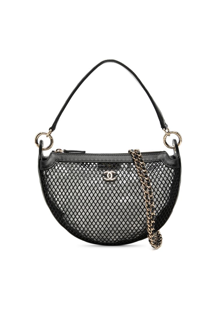 Pre-Loved Chanel Cc Mesh And Quilted Shiny Lambskin Chain Hobo