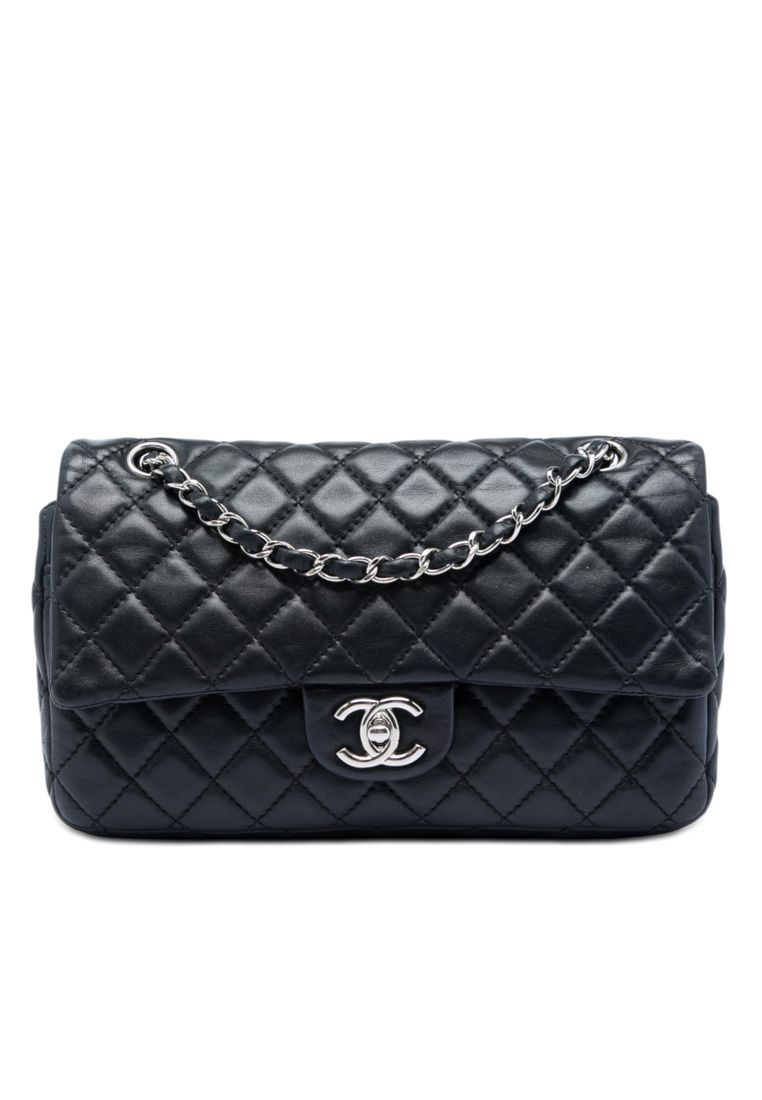 Pre-Loved Chanel Medium Classic Lambskin Double Flap