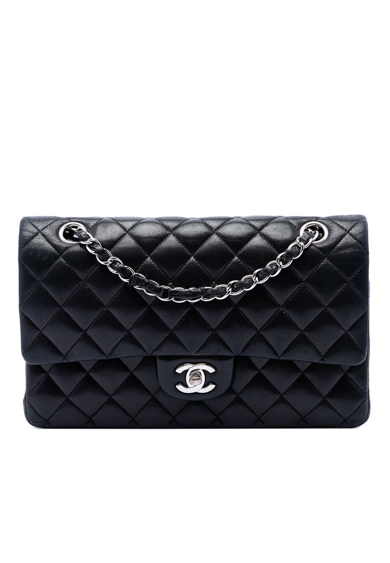 Pre-Loved Chanel Jumbo Classic Lambskin Double Flap
