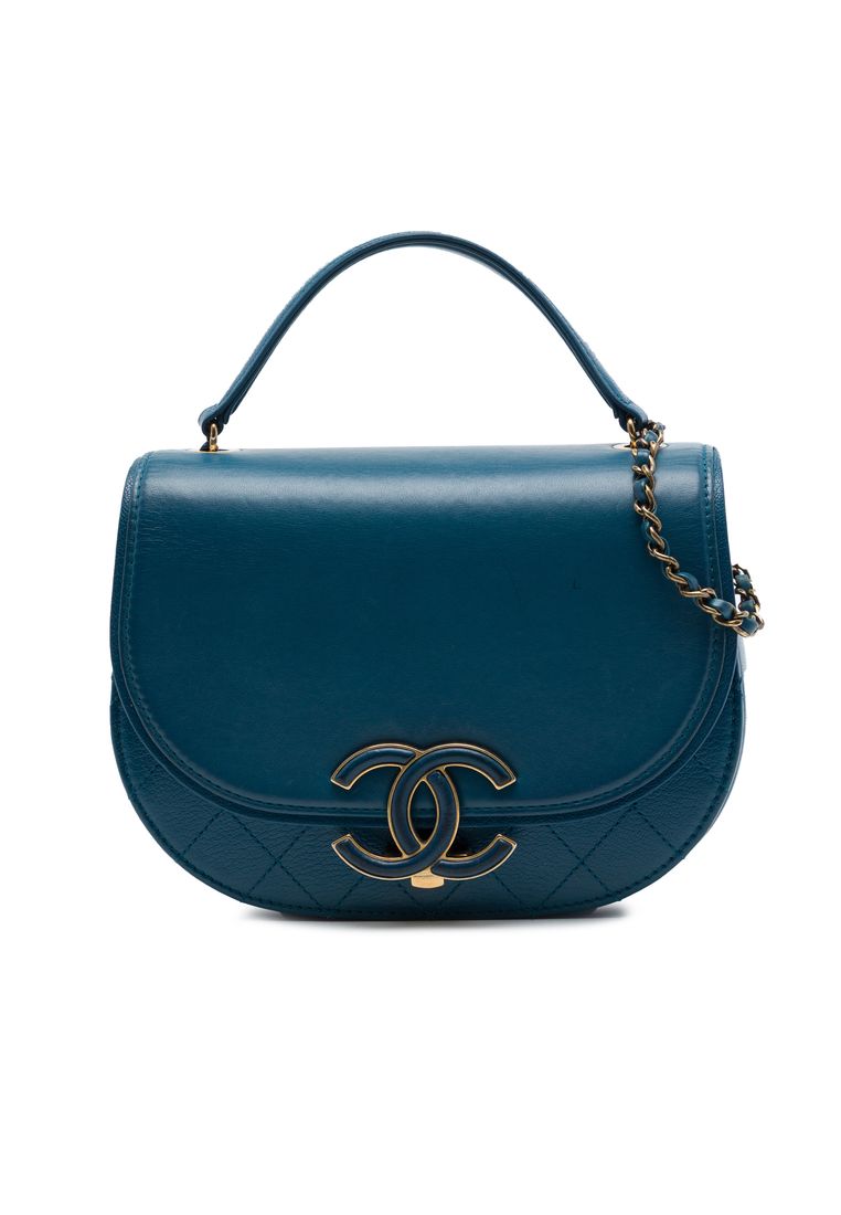 Pre-Loved Chanel Small Shiny Calfskin And Quilted Goatskin Coco Curve Flap