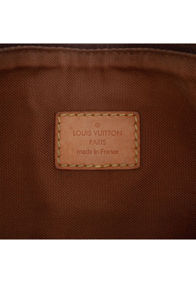 Pre-Loved Louis Vuitton Monogram Bosphore Pochette