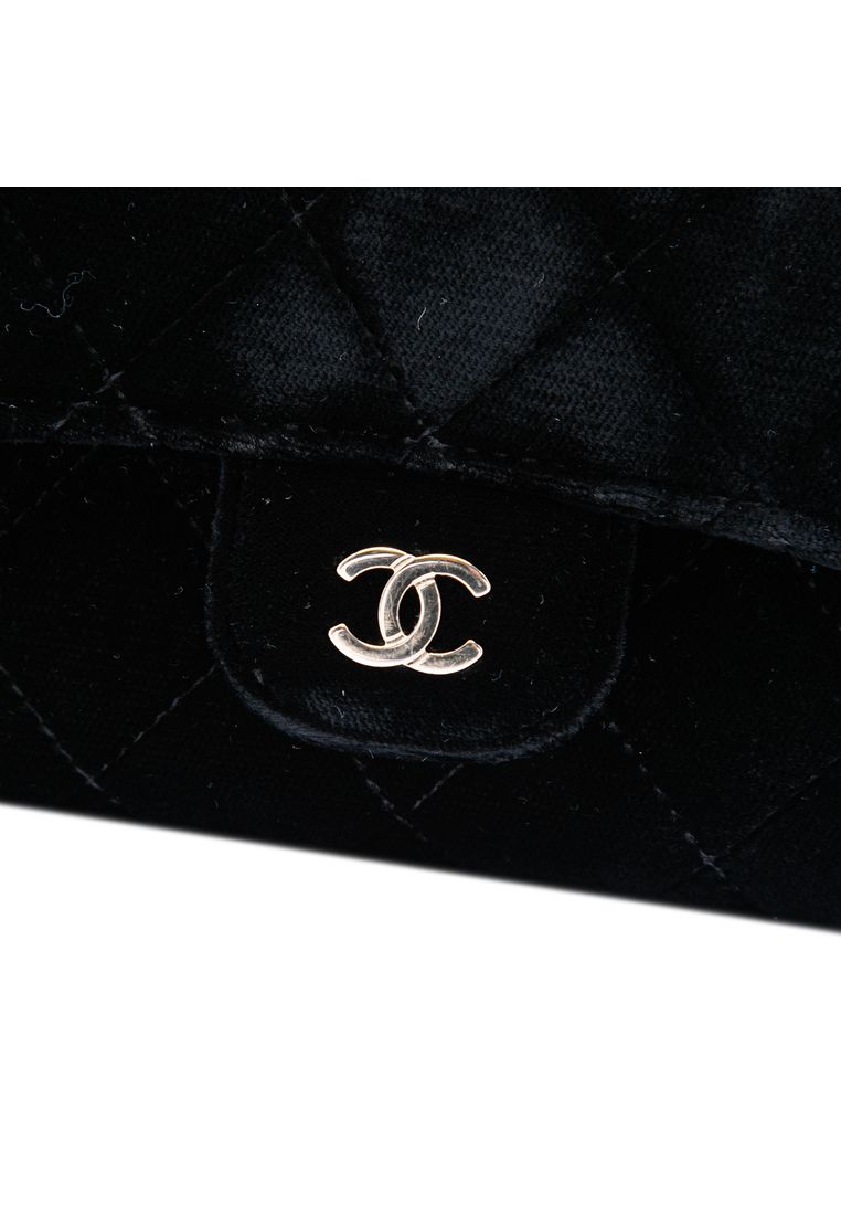 Pre-Loved Chanel Cc Quilted Velvet Wallet On Removable Chain
