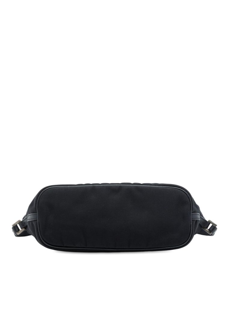 Pre-Loved Gucci Nylon Boat